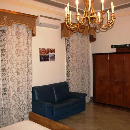 Giardinetto Papale, Centralissimo Apartamento