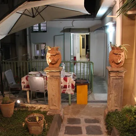 Giardinetto Papale, Centralissimo Apartamento Caltagirone