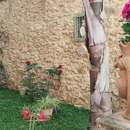 Giardinetto Papale, Centralissimo Apartamento